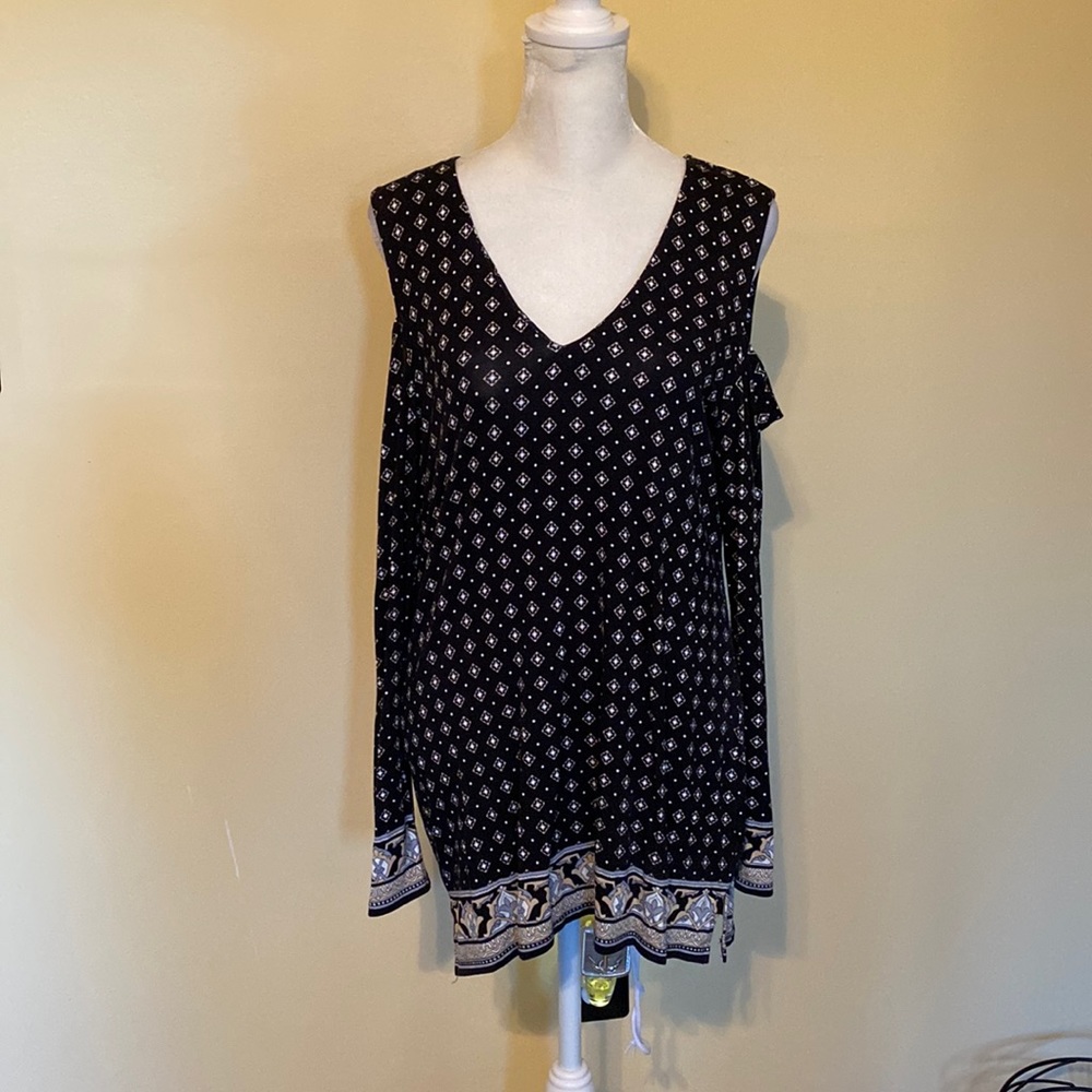 WHBM cold shoulder tunic